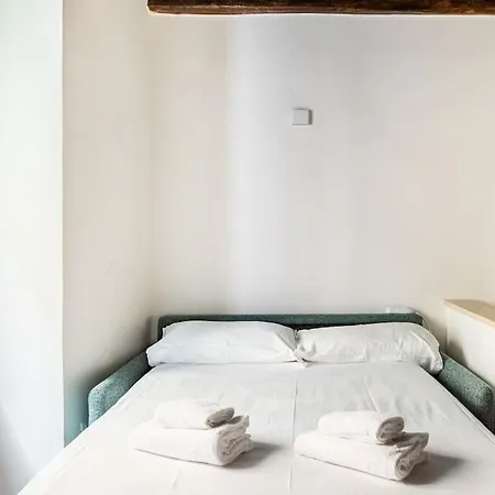 شقة Bottega Augustea Duplex In Monti