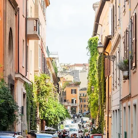 Bottega Augustea Duplex In Monti *