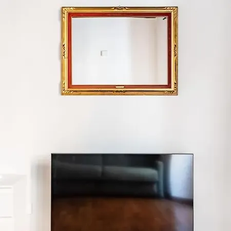 Bottega Augustea Duplex In Monti * Рим